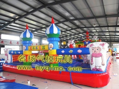 【廠家生產適合全國范圍內適用的氣模玩具 熊出沒大滑梯】價格,廠家,圖片,淘氣堡,項城市花園名揚氣模玩具廠-